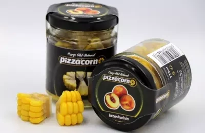 Carp Old School Pizza Corn 135ml Brzoskwinia