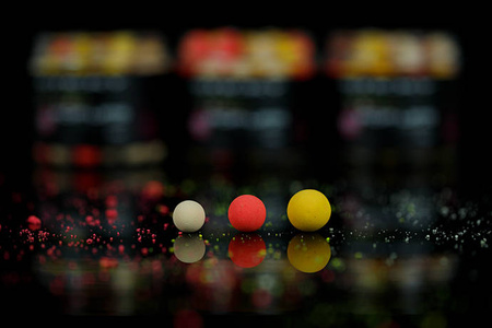 Sticky Baits Mulbz Fluoro Pop Ups 14mm