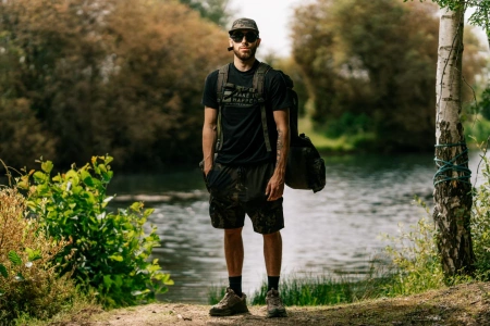 Nash Make It Happen Tracer Polarised Sunglasse Smoked Grey