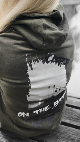 Icarp Hoodie Girl On The Bank