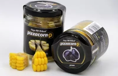 Carp Old School Pizza Corn 135ml Śliwka Suszona