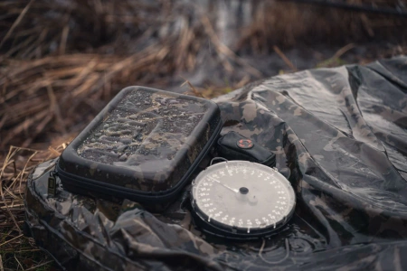 Nash Subterfuge Hi Protect Scales Pouch