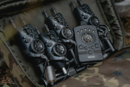 Nash Subterfuge Buzz Bar Pouch Large 48cm