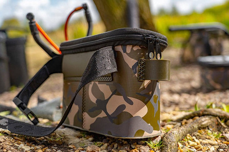 Fox Aquos Camo Bait Belt 8L